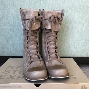 The North Face Snowtropolis Boots - Size 8